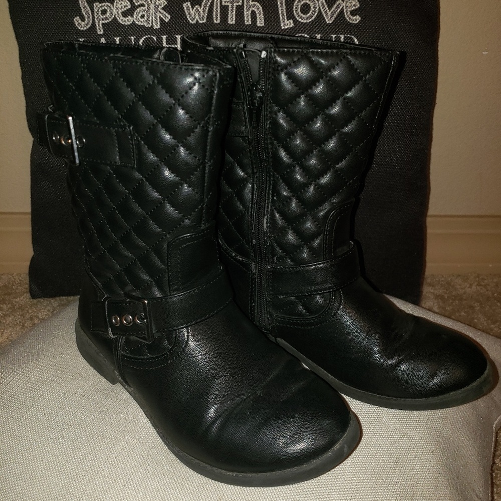 Girls black size 2 boots